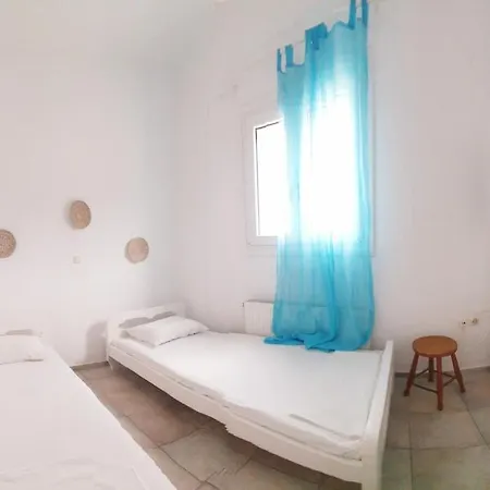 Holiday home Sea View Lolantonis *